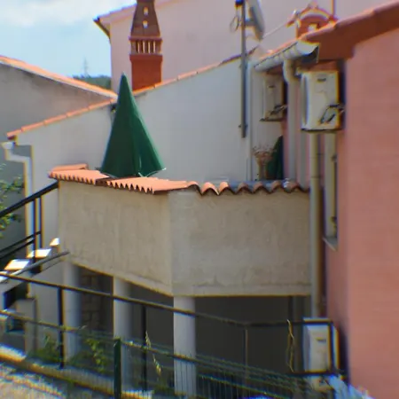 Golubic Apartment