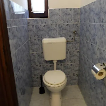 Golubic * Pula
